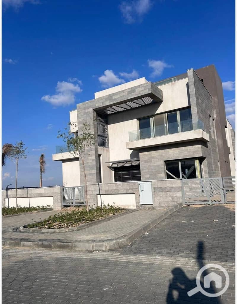 Townhouse Villa for Sale – Immediate Delivery with Pyramids View – Al Hadaba Compound, October - Widok 5