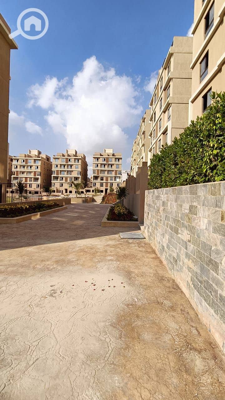 Penthouse with Roof for Sale, Immediate Delivery with Cash Discount in Valeria Compound, 6th of October - Ansicht 3