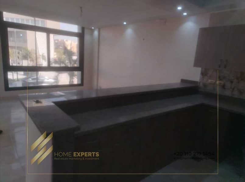 Apartment with kitchen & ACs for rent in Azad - Więcej