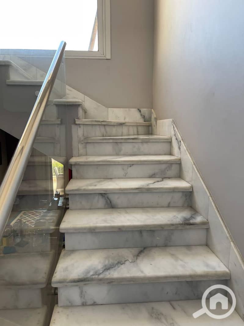 Townhouse for sale at an incredible price, 310 sq m, lowest price per meter, in Elshiekh zayed, Beverly Hills compound. - Widok 2