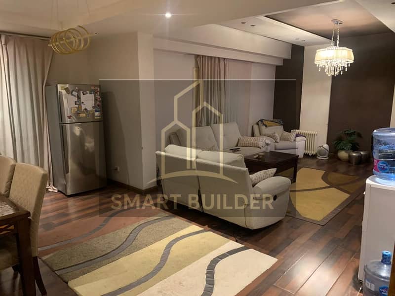 Villa for sale in Katameya Hills Compound, Fifth Settlement. Land area 750 square meters. Very special finishes and designs, elevator, swimming pool, kitchen, and air conditioning on the ground, first, and second floors. - Bild 3