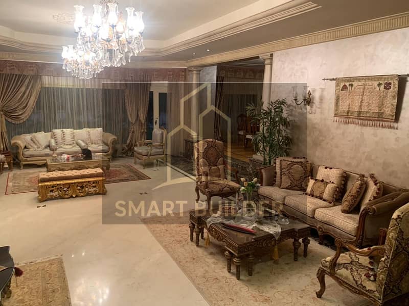 Villa for sale in Katameya Hills Compound, Fifth Settlement. Land area 750 square meters. Very special finishes and designs, elevator, swimming pool, kitchen, and air conditioning on the ground, first, and second floors. - Bild 4