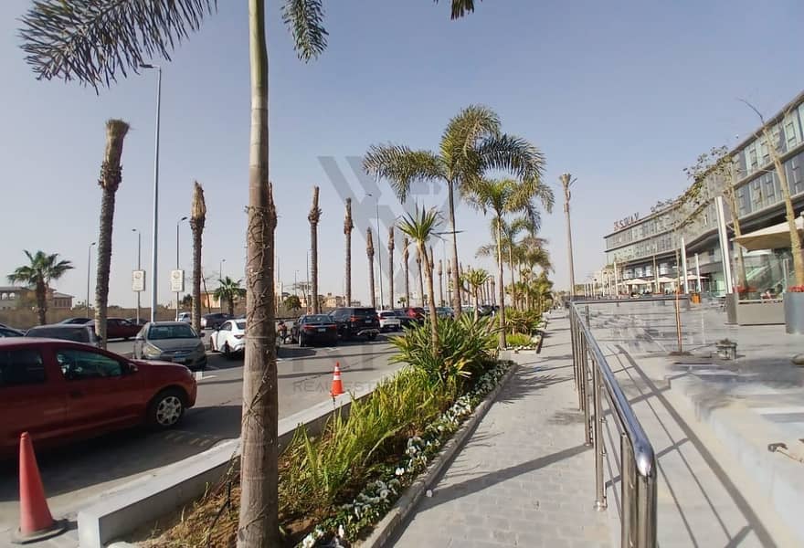 FOR RENT Shop 70m with OPEN SPACE on Mohamed Naguib Axis Direct in Sway Mall - 5th Settlement – pohled 5