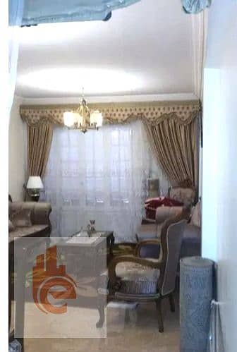 Furnished apartment in Sidi Gaber / 110 m steps from the mosheer - Mehr