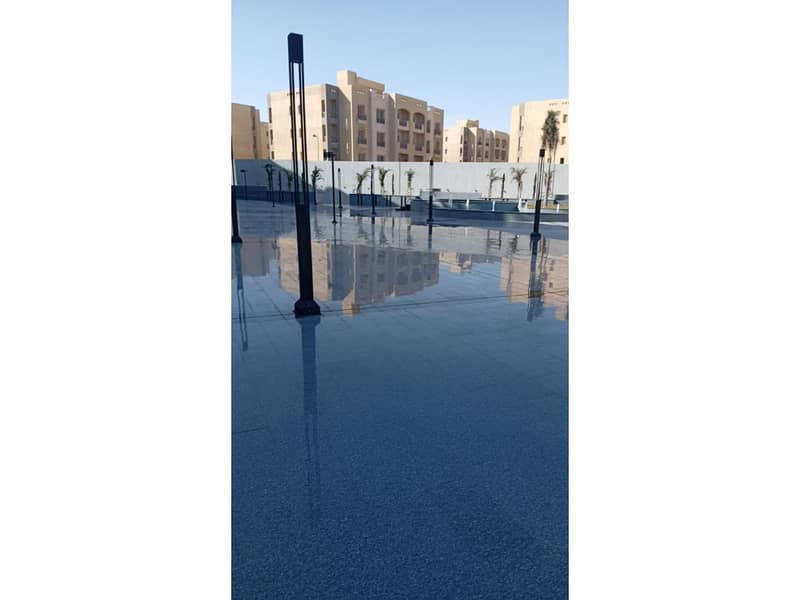 Office 77 m with installments | prime location | for sale at The Ledge Mall – New Cairo, directly behind the American University in Cairo (AUC) - Ansicht 2