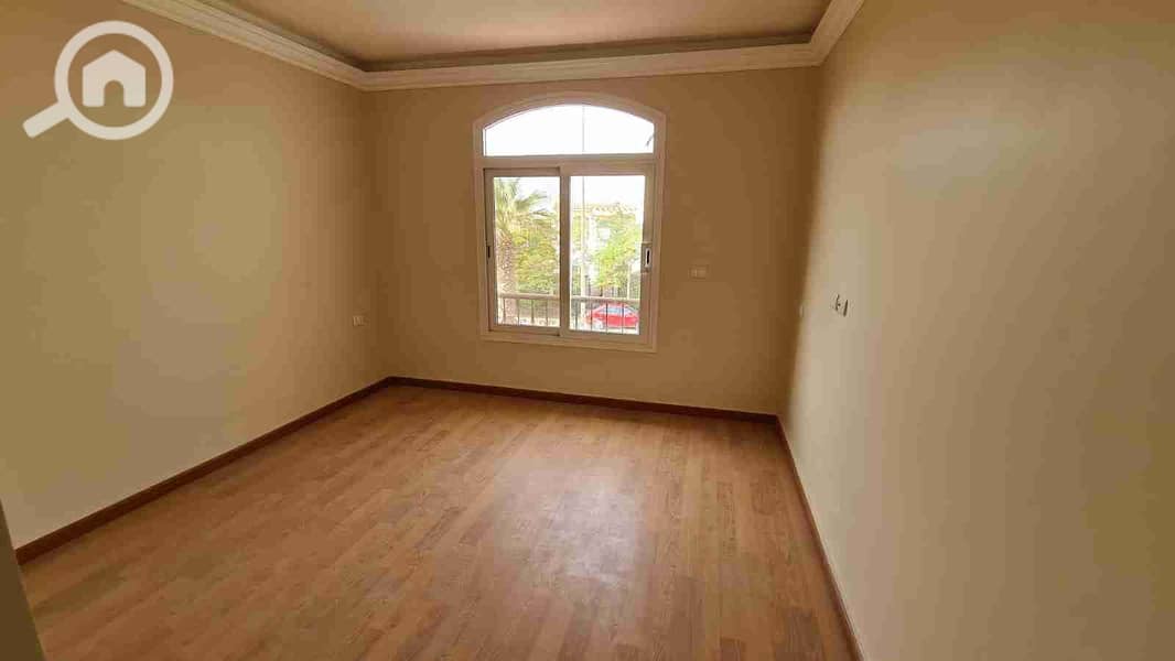 VIP villa in Al Shorouk 2000, super lux finishing - Bild 3