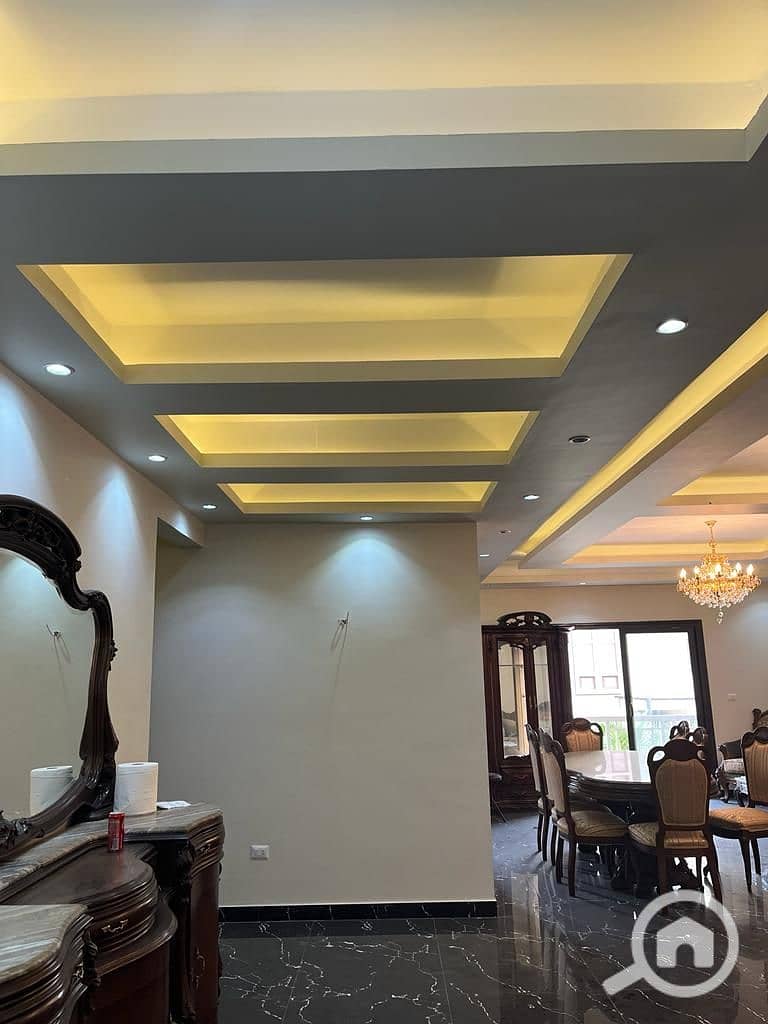 Apartment for sale in Green 5 Compound, Mbany Idries, first floor, ultra-modern finishing - Mehr