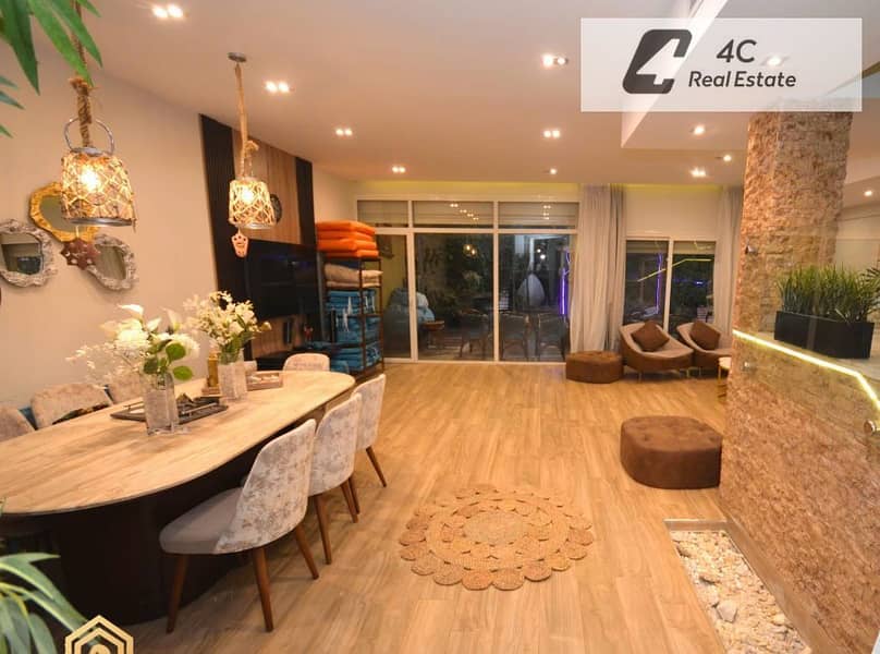 For a quick sale at the lowest price in the market: Twin house, fully finished, 6 rooms - The Square, Fifth Settlement, prime location, ready for view - Bild 4
