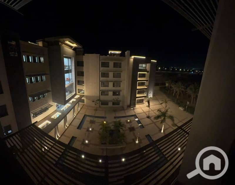 Clinic New Giza for Rent BUA - 80m First floor Fully finished Fully Furnished ubder market price - Więcej