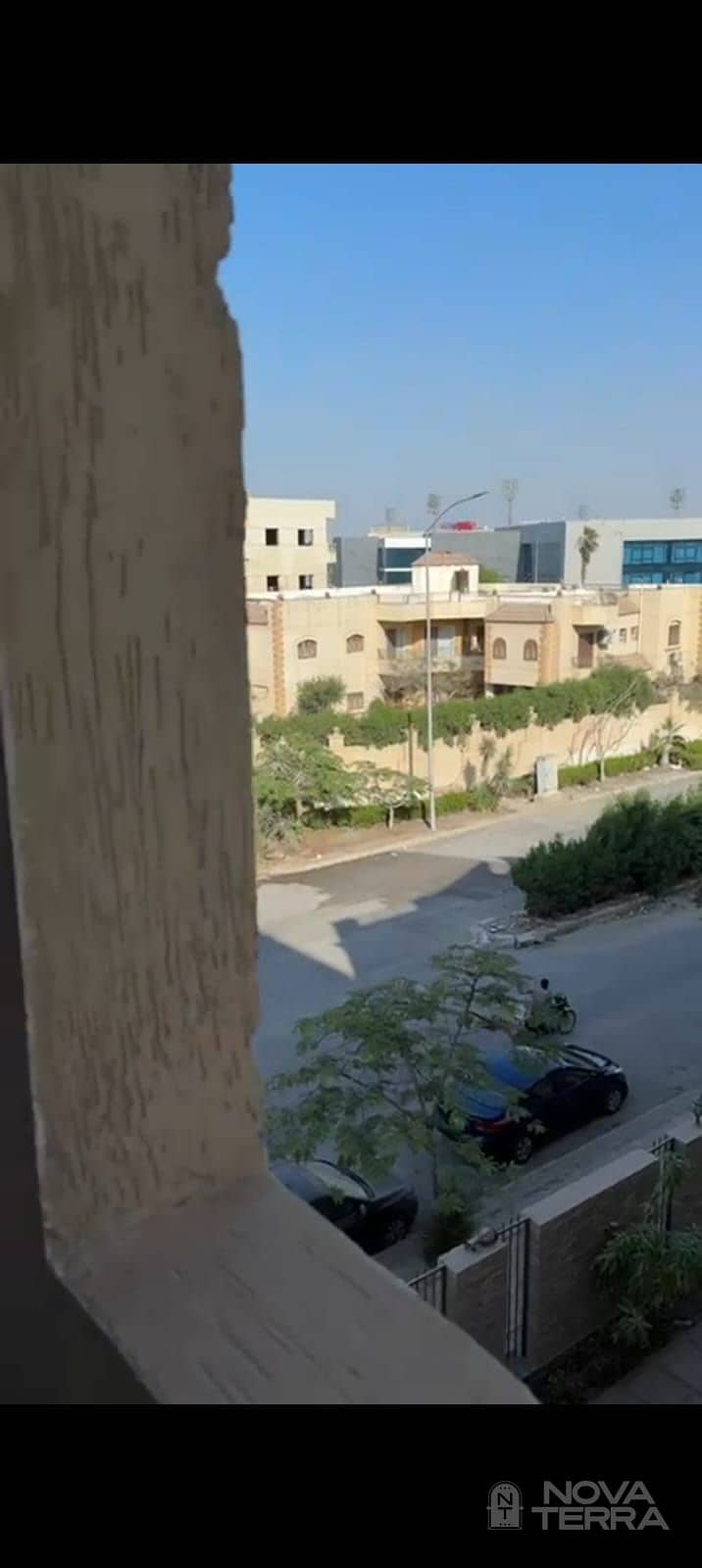 Apartment for Sale - Fourth Tourism District Minutes to the main road - Minutes to 26th of July Axis Second floor Apartment area: 300 sqm - Vista 3