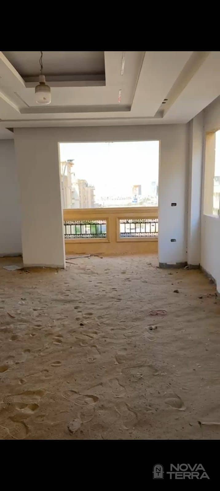 Apartment for Sale - Fourth Tourism District Minutes to the main road - Minutes to 26th of July Axis Second floor Apartment area: 300 sqm - Vista 5