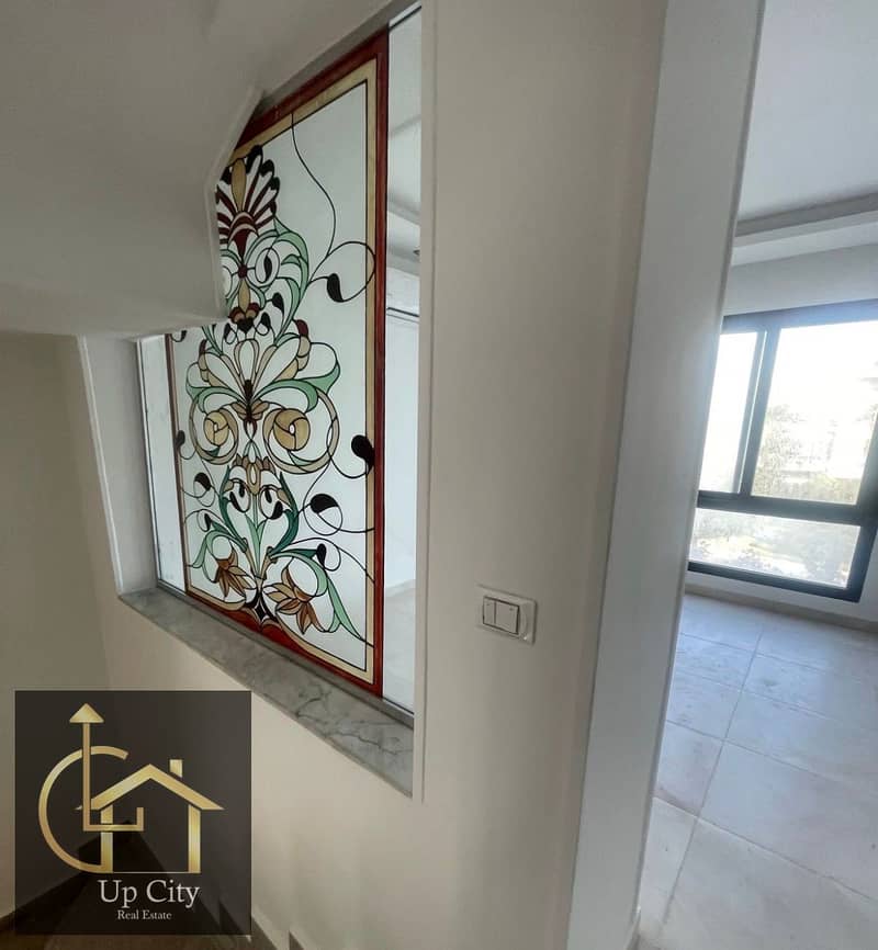 Luxury Townhouse for Rent in Villette – Spacious Garden & Roof - Ansicht 6