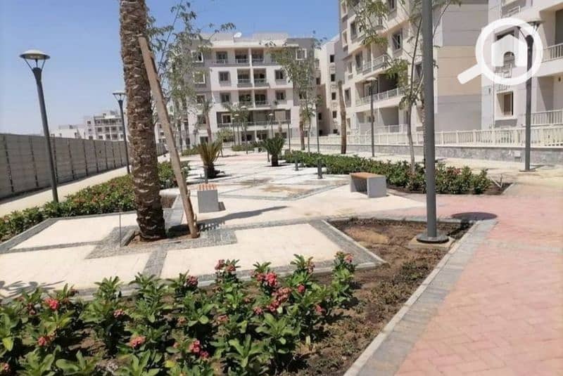Apartment 165m + garden 110m in Jayd Compound, opposite Al Rehab - Widok 4