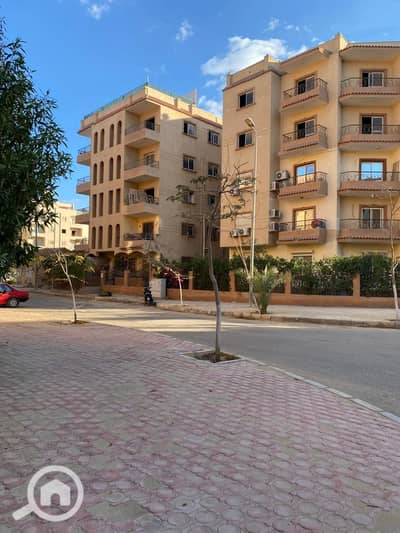 3 Bedroom Apartment for Sale in 6th of October, Giza - WhatsApp Image 2026-04-09 at 10.16. 25 PM (3). jpeg