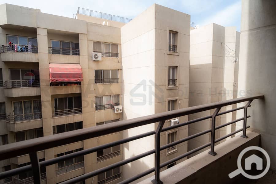 Own a Premium 3BR Apartment in a Gated Compound – Prime Location & Great Value - Ansicht 2