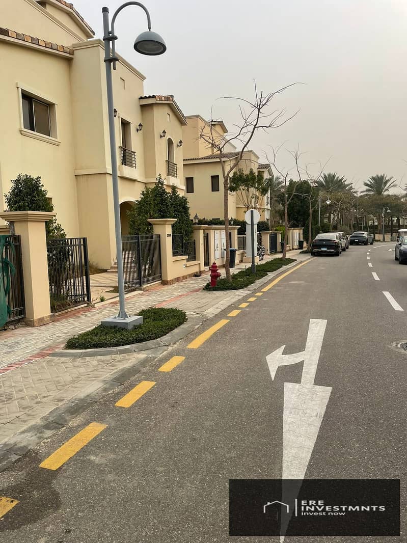 Receive your 370m² twin house villa for sale immediately at the lowest price in Uptown Cairo by Emaar Misr - spacious green areas and distinctive – pohled 4