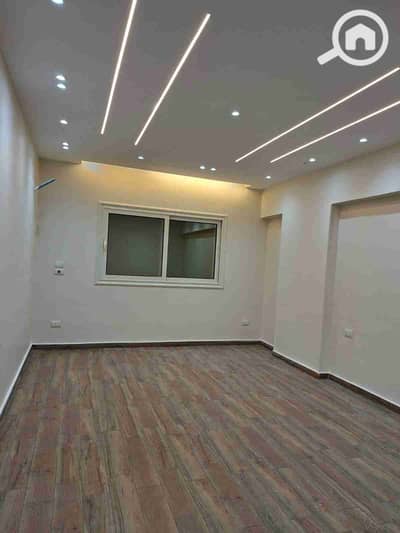 مکتب  للايجار في مصر الجديدة، القاهرة - 1000775983. jpg