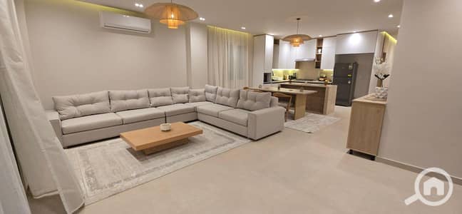 4 Bedroom Flat for Sale in 6th of October, Giza - 7be4900f-feb5-4aef-b05d-b22671f89ed1. jpg 4 Bedroom Flat for Sale in 6th of October, Giza - 7be4900f-feb5-4aef-b05d-b22671f89ed1. jpg