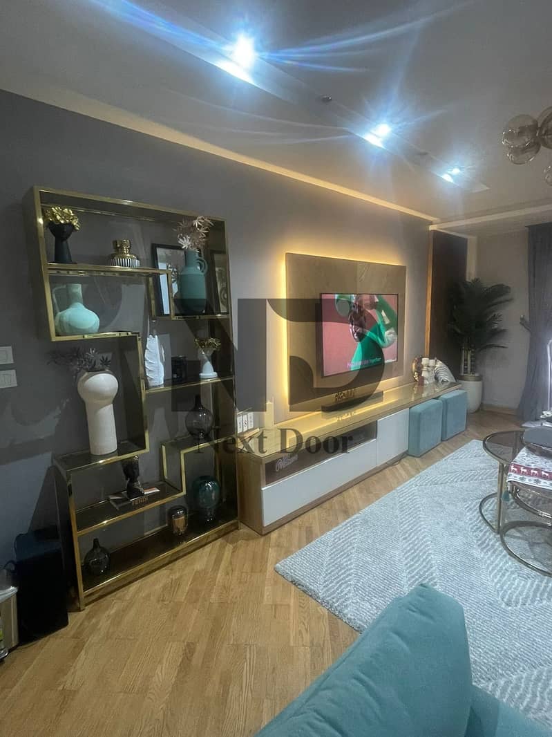 Duplex with Roof for Sale – Ultra Super Lux | Maadi View El Shorouk - Ansicht 3