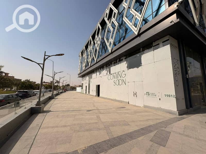Office for sale in installments on Gamal Abdel Nasser Axis, directly in front of Mall of Arabia Egypt, with a direct façade view in Kazan Mall. - Widok 4