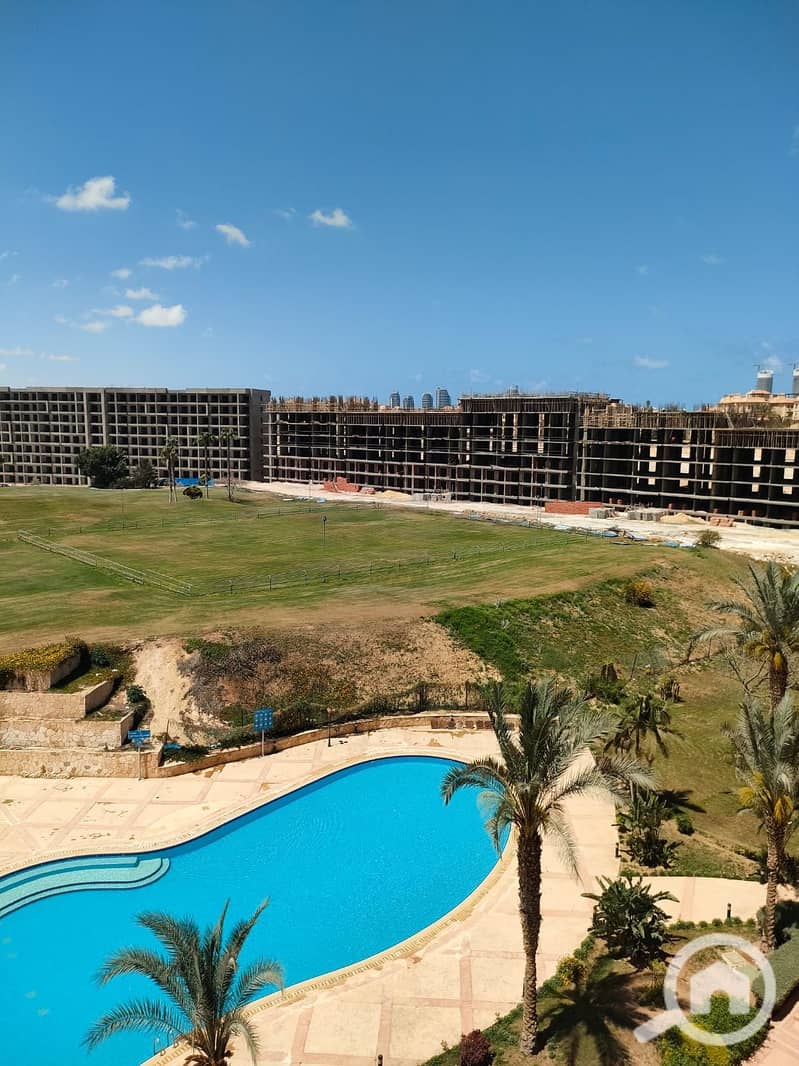 Chalet for sale Golf Porto Marina with a prime location view of the golf course and swimming pool, minutes from the promenade. – další