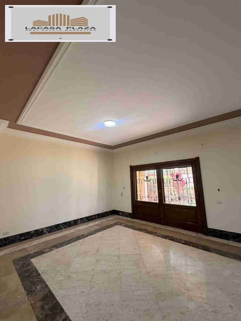 For rent a twin house with a kitchen and air conditioning in Comound Daraa Gardens in front of Mall of Arabia, a prime location. - Więcej