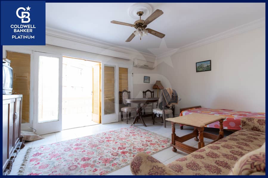 Opportunity for living or investment in the heart of Almaamoura Beach. . Apartment for sale 100 sqm with a fully open view (no light wells). - Ansicht 4