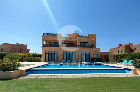 8 Bedroom Villa for Sale in Gouna, Red Sea - 18d5ff8d. jpg