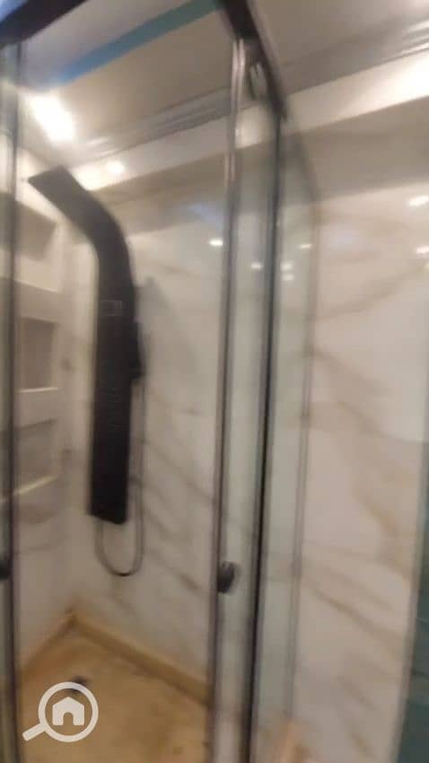 4 IMG_٢٠٢٦٠٤٢١_١٩٥٦٢٠٢٢. jpg