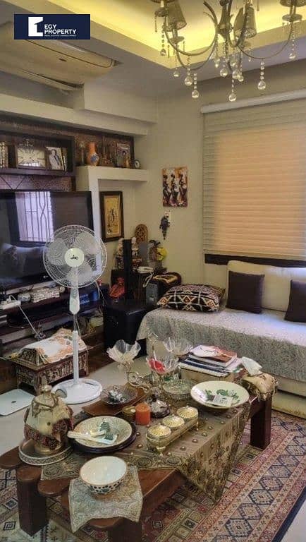 3 _files_living. jpeg