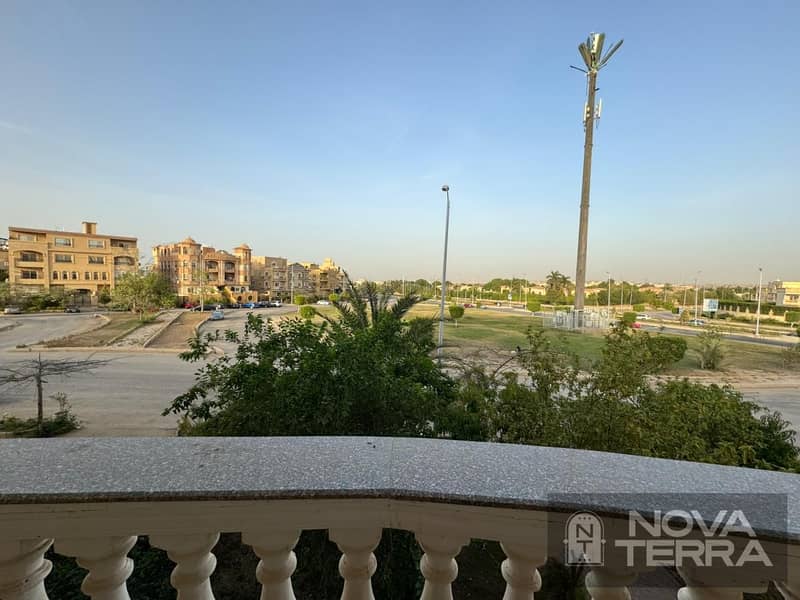 Apartment for rent in the 7th District, Sheikh Zayed . directly on Al Safa Street, with an open view overlooking the square. Exceptional location. - Ansicht 2
