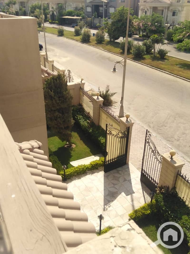 Standalone Villa for Sale Royal City Compound - Sheikh Zayed - Więcej