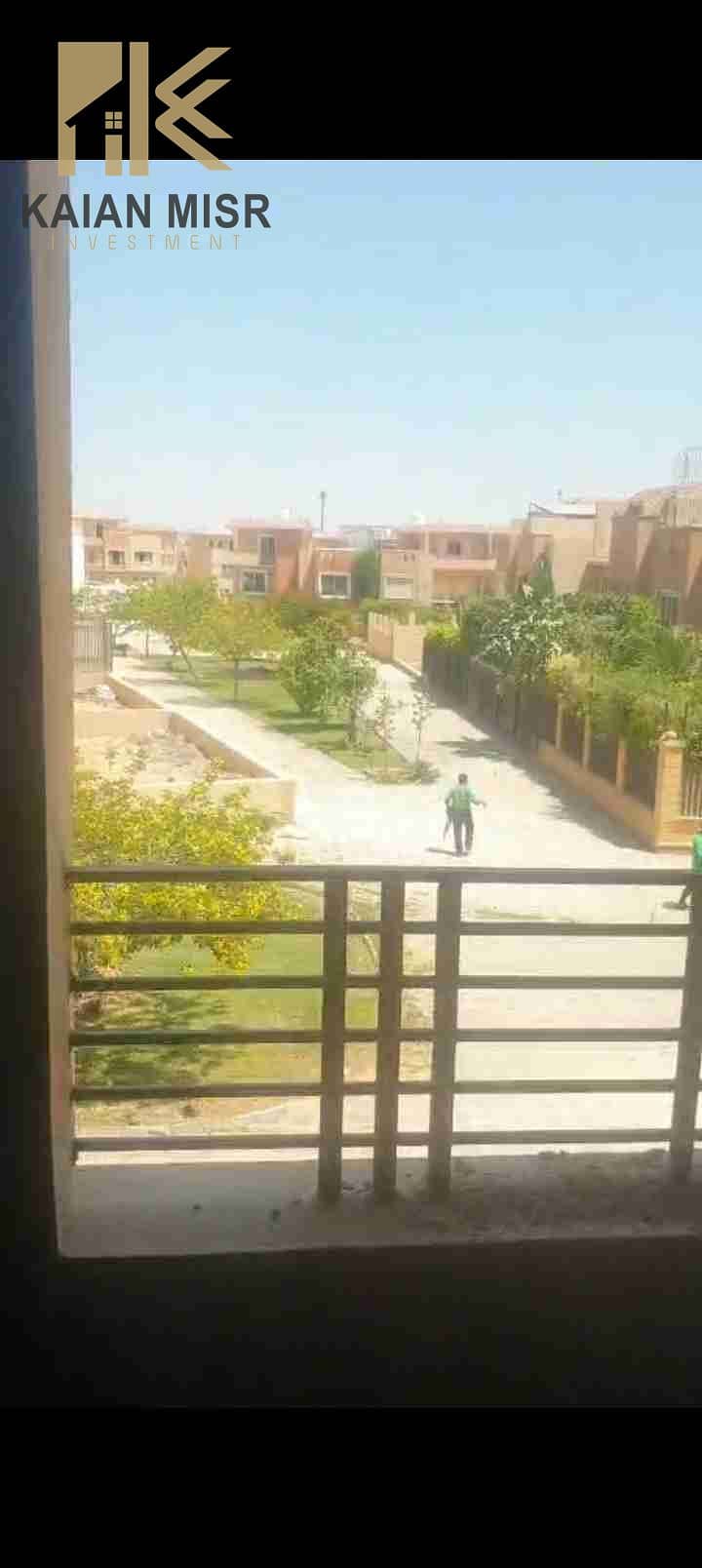 Townhouse for sale with a land area of 350m, immediate delivery in Hassan Allam Double View Compound, clear sea view. - Ansicht 4