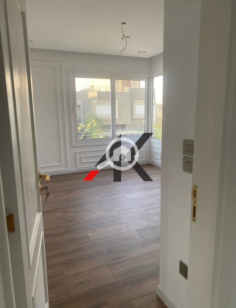 Finished Stand Alone with pool For Rent in Palm Hills Kattameya Extension PK2 - New Cairo - Widok 6