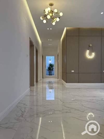 3 Bedroom Flat for Sale in Sheikh Zayed, Giza - photo_50_2026-04-16_13-52-45. jpg 3 Bedroom Flat for Sale in Sheikh Zayed, Giza - photo_50_2026-04-16_13-52-45. jpg