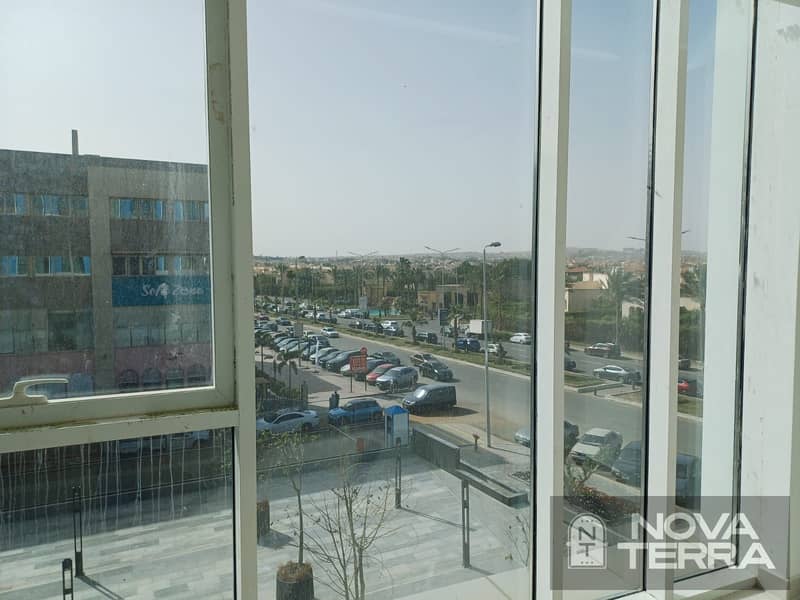 Clinic for rent in Centro Mall, Sheikh Zayed, first use - Widok 3