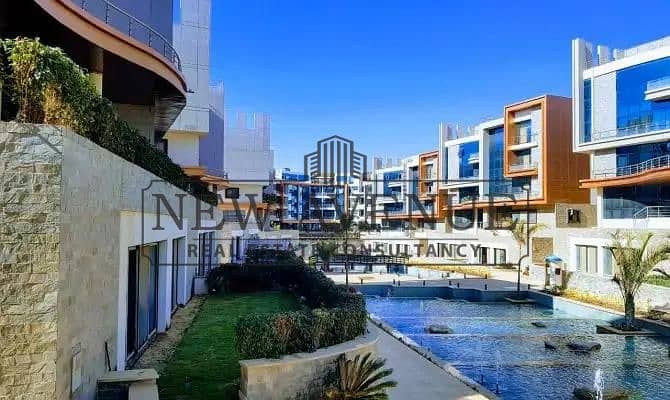 Twinhouse 383m with Roof and Land 410m La Mirada Mostakbal City 6 Bedrooms Delivered Semi Finished with Downpayment - Widok 5