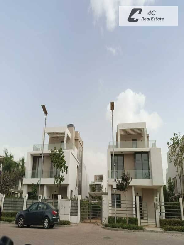 7 WhatsApp Image 2024-12-12 at 9.41. 38 PM (1). jpeg