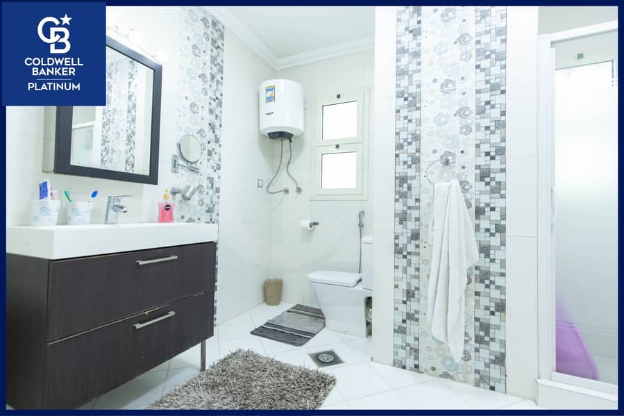 Apartment for sale 205 sqm in Smouha Antowniades City - Middle floor - Super luxe - Immediate delivery. - Więcej