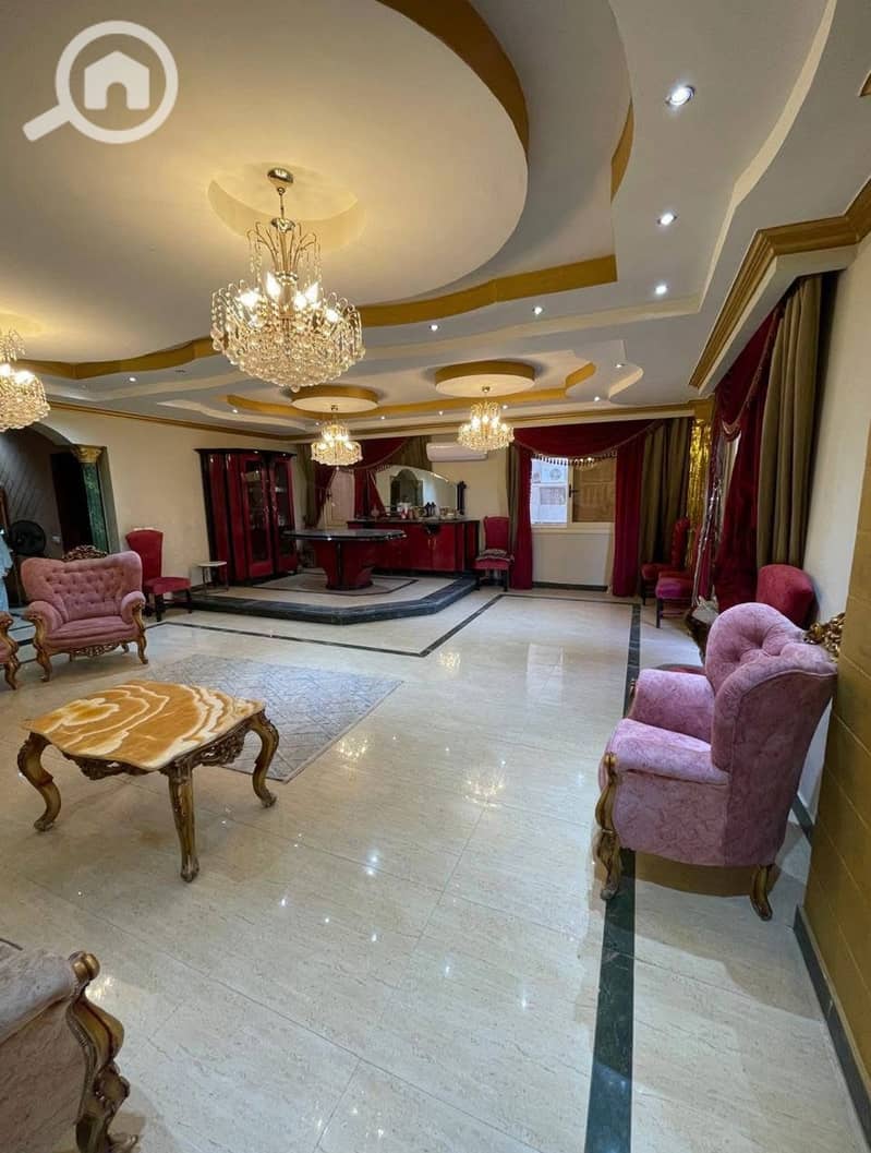 Apartment 275m² (old building) directly opposite Mall of Arabia - 6th Tourist Area – pohled 4