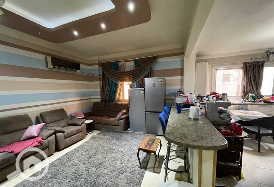 Apartment 275m² (old building) directly opposite Mall of Arabia - 6th Tourist Area – další