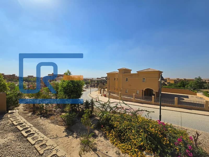 Town house for sale in Royal meadows With kitchen and ac’s – pohled 3