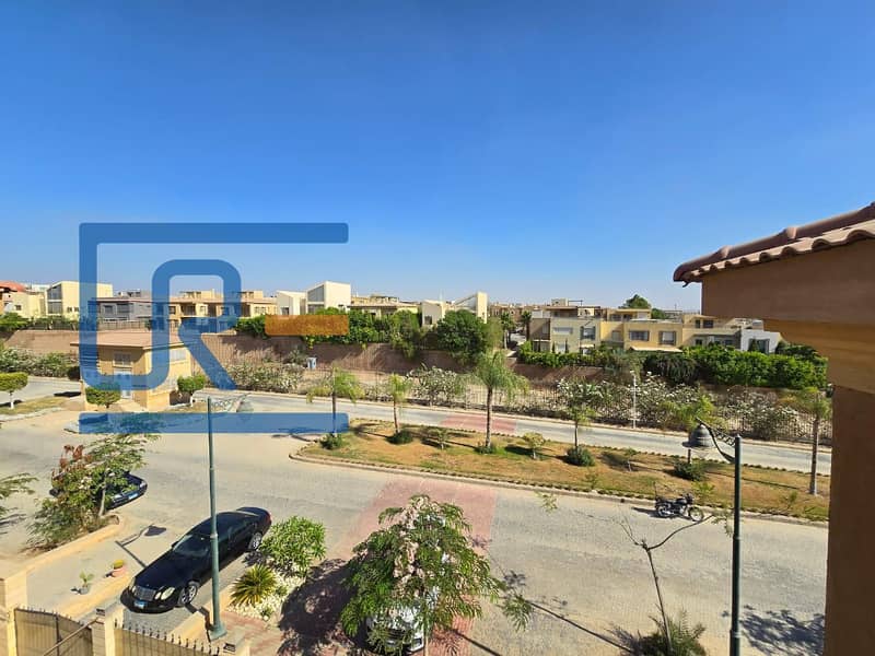 Town house for sale in Royal meadows With kitchen and ac’s – pohled 4