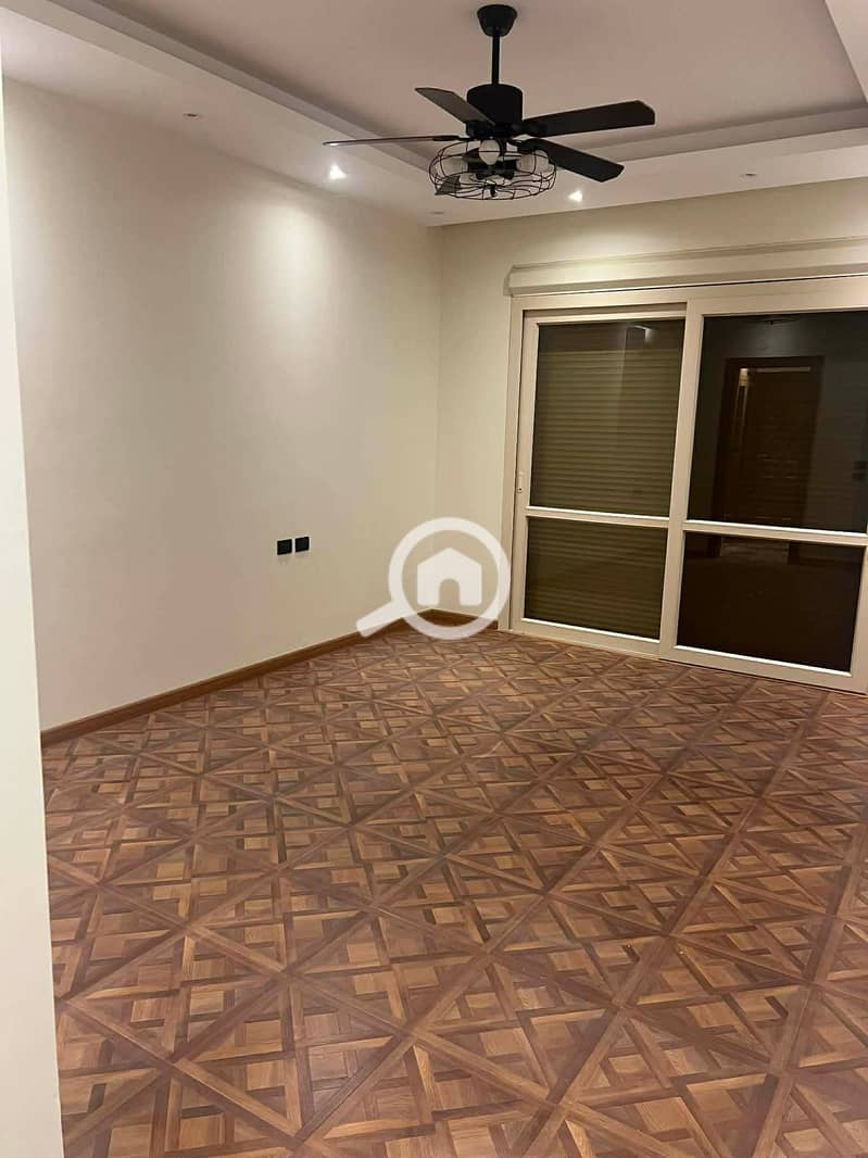 Twin House for Rent in Patio Oro Compound – další