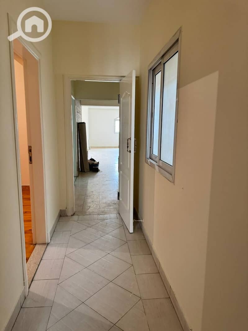 For rent in Beverly Hills Phase 2 Ground floor apartment without garden Private - Mehr