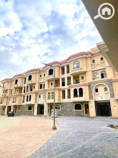 شقة 3 غرف نوم للبيع في 6 أكتوبر، الجيزة - IMG-20260423-WA0192. jpg