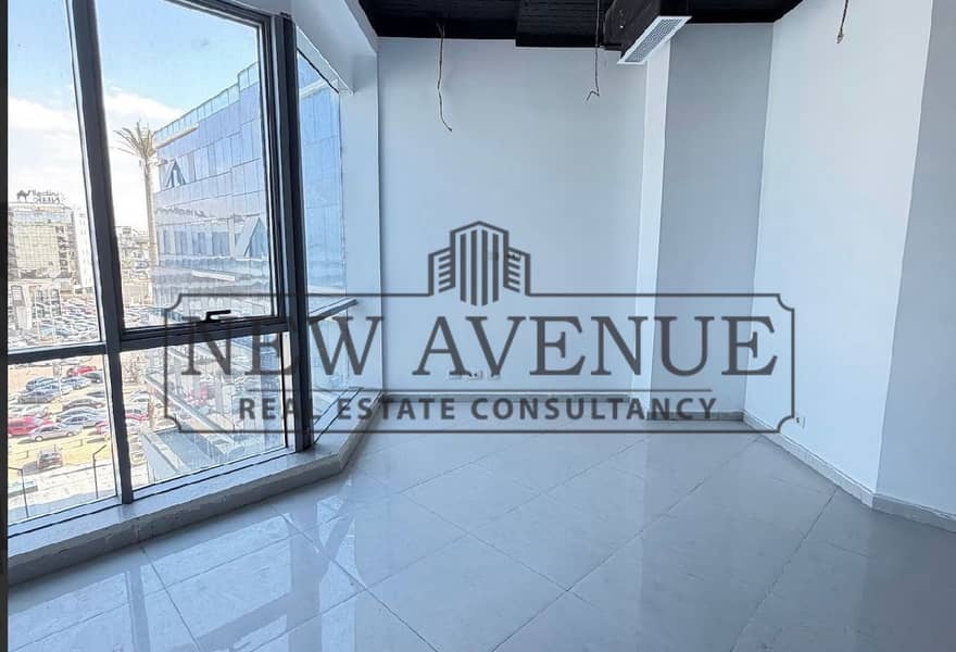 Fully finished Medical Clinic for rent in Strategic Location Kernel Business hub new cairo ready to move - Vista 3