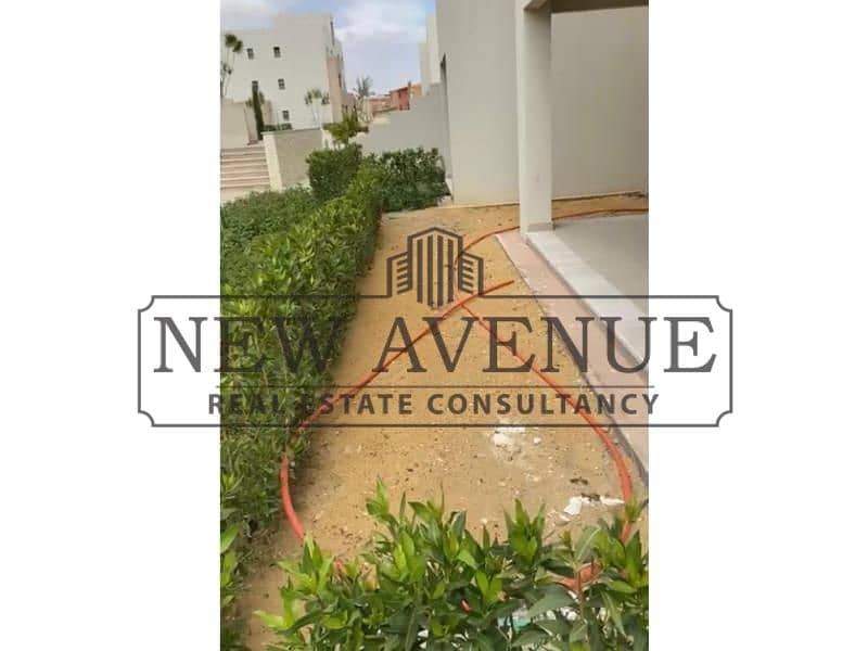 One of the few units in azha sokhna phase acamar 2 with exceptional privacy Overlooking swimming pool - Ansicht 5
