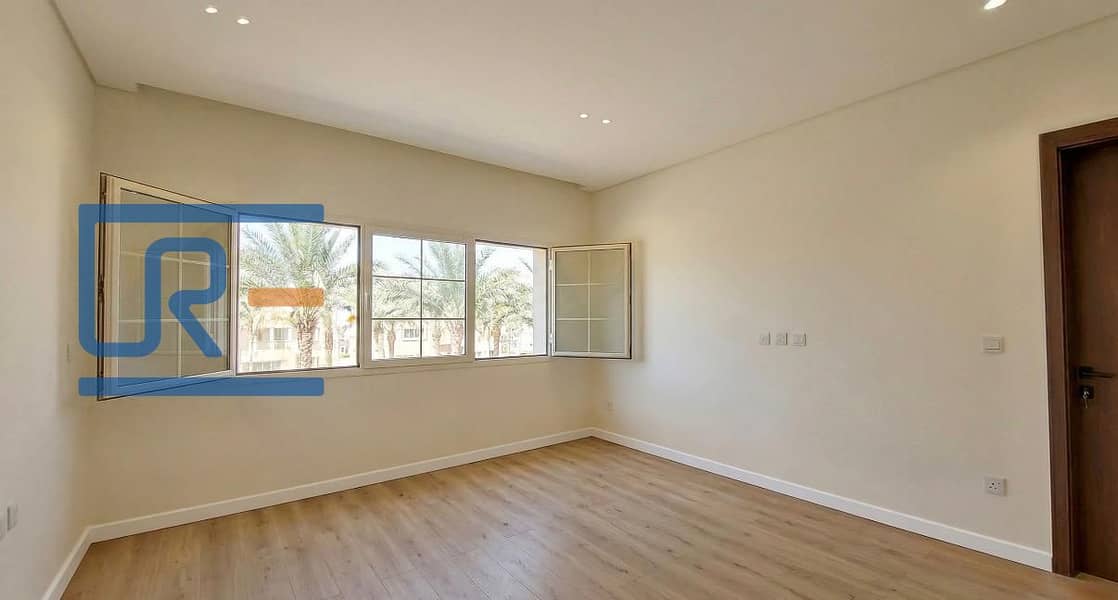 Twin House 4BR Kitchen & Ac’s For Rent in Hydepark - Więcej