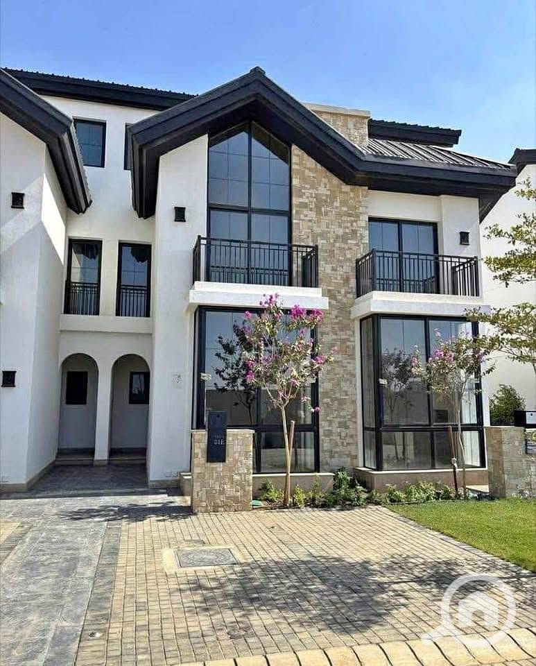 Town villa for sale in a prime location - The Wonder MarQ - Mehr